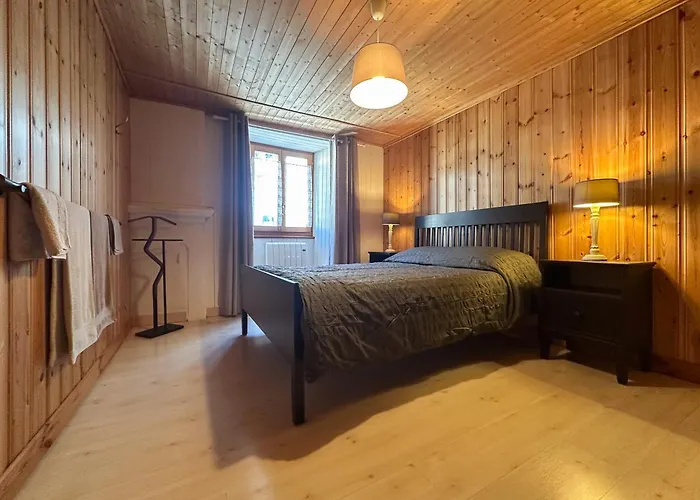 Authentique Au Coeur Du Gd-st-bernard Liddes